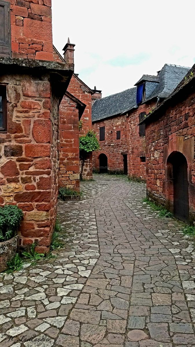 Collonges la rouge